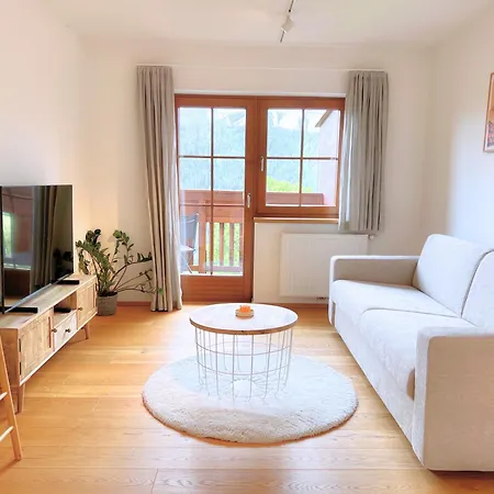 Appartamento Vom Reiter, Am Bauernhof Mit Bergblick Und Privater Infrarotkabine, Inkl Sommercard Und Spielplatz Schladming
